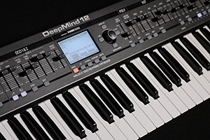 Behringer DeepMind 12